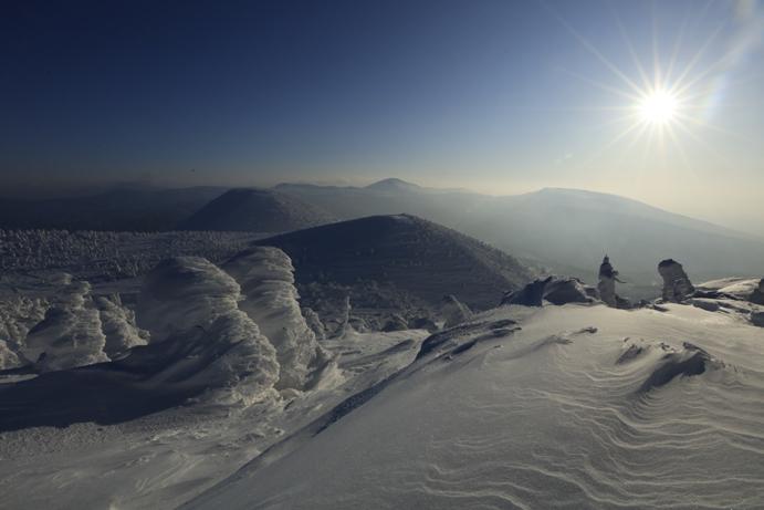 化粧纏う八甲田