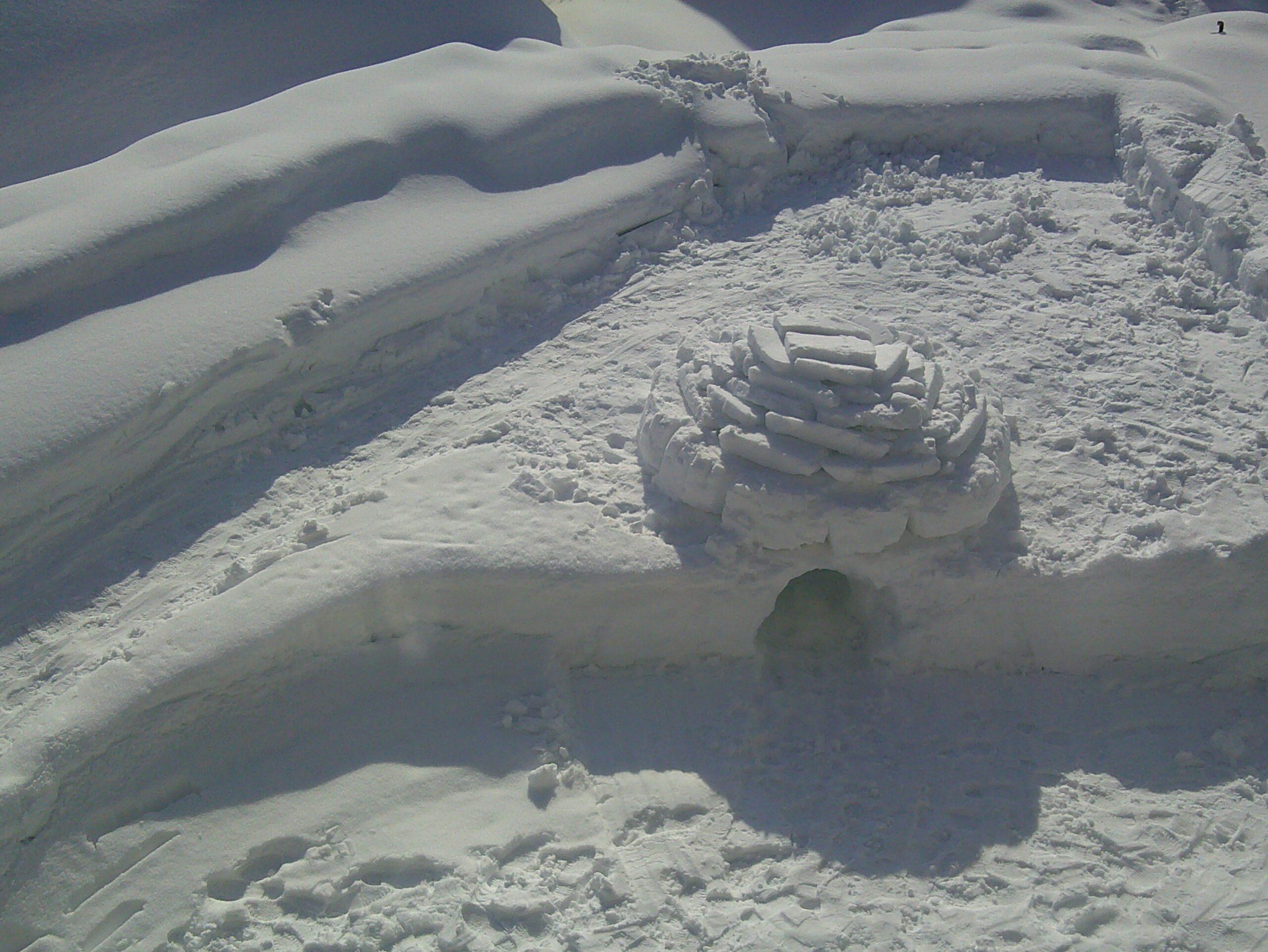 イグルの屋根掛け